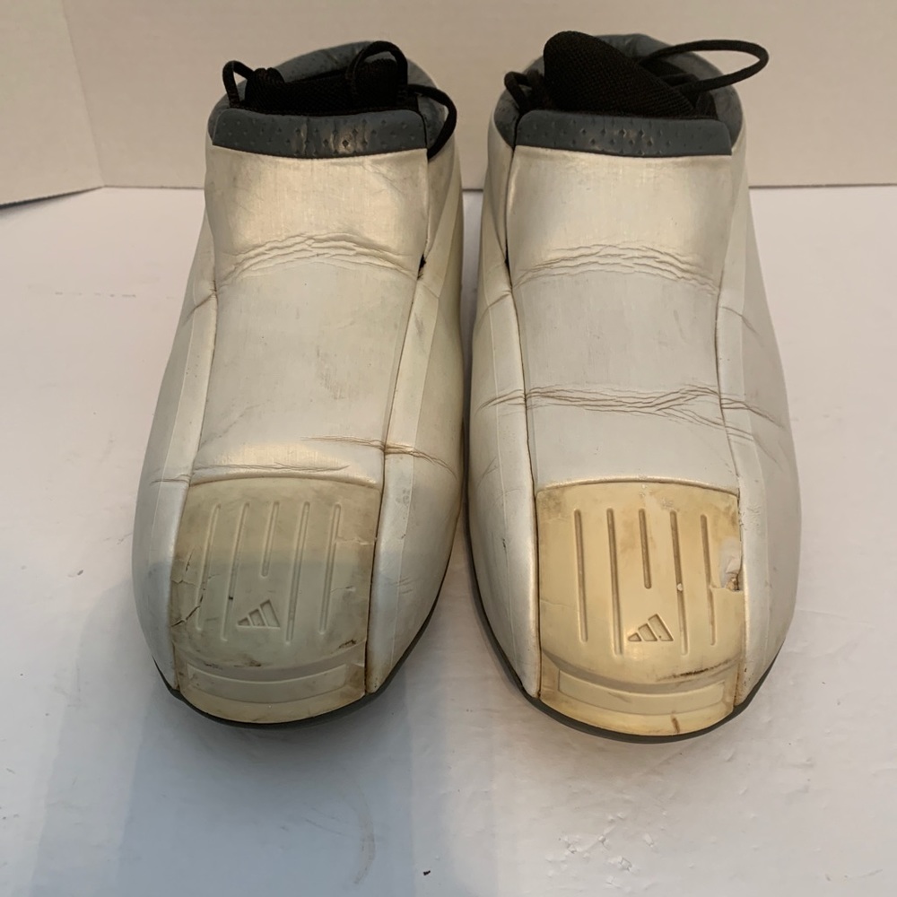 Adidas The Kobe 2 Shoe